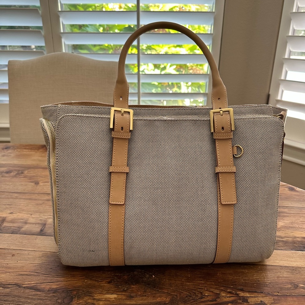 India Hicks - Duchess of Windsor Tote